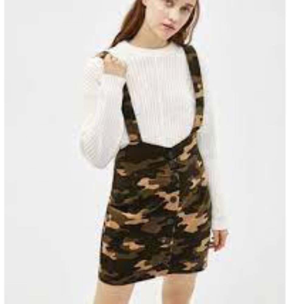 💥EDGY CHIC💥Camo Corduroy Overall Dress - Picture 5 of 12
